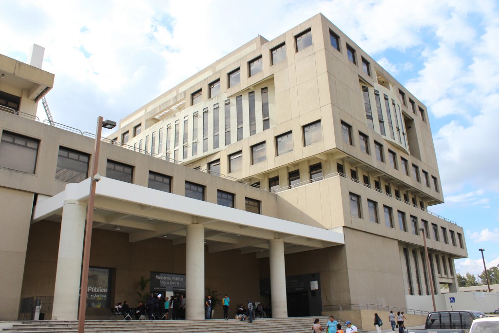 El edificio del MP fue entregado en 2006. (Foto Prensa Libre: Hemeroteca)