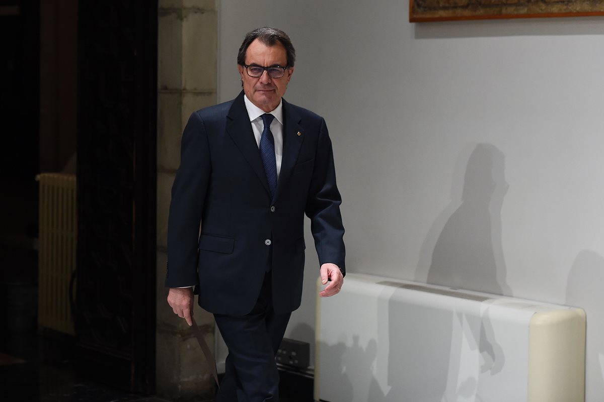 Artur Mas será juzgado por delitos de desobediencia. (Foto Prensa Libre: AFP).