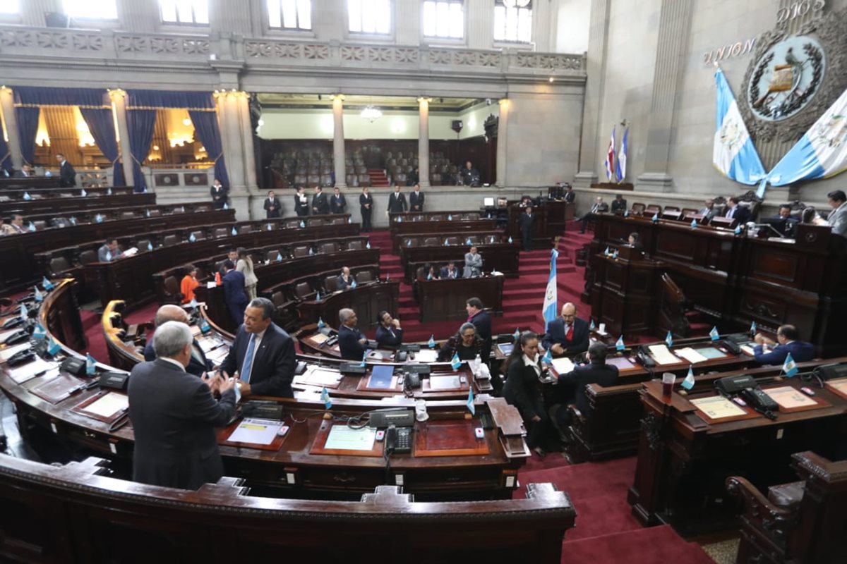 Diputados intentarán aprobar el transfuguismo durante la discusión de las reformas a la Ley Electoral y de Partidos Políticos. (Foto Prensa Libre: Óscar Rivas)