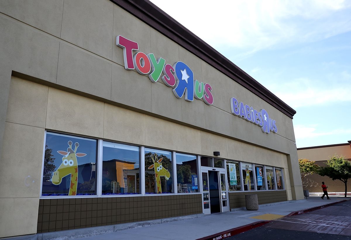 Toys 'R' Us representaba el 13.6 por ciento del mercado de los juguetes en Estados Unidos en el 2016. (Foto Prensa Libre: AFP)