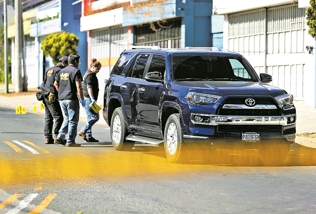 El pasado 26 de enero, el exmagistrado José Arturo Sierra fue asesinado en  la colonia Las Charcas, zona 11. (Foto Prensa Libre: Hemeroteca PL)