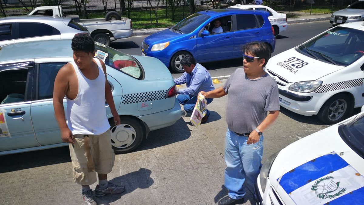 Los inconformes indicaron que llegarán al Congreso y luego frente al Palacio Nacional de la Cultura.