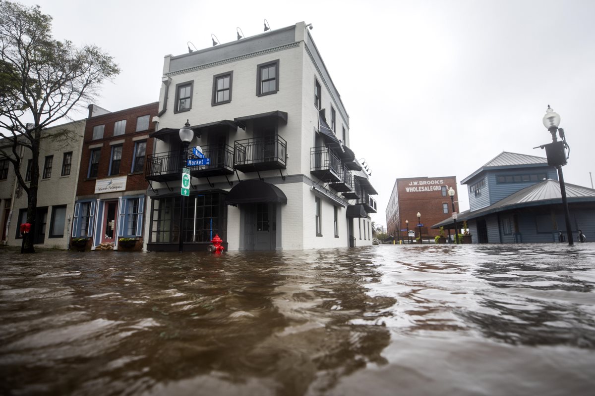 Uno de los barrios de Wilmington, Carolina del Norte. (Foto Prensa Libre: EFE)