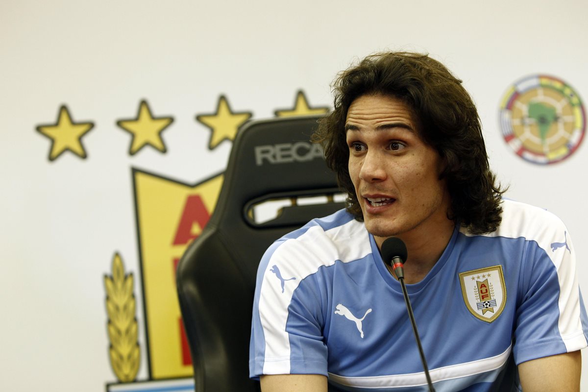 Edison Cavani es uno de los referentes ofensivos de Uruguay. (Foto Prensa Libre: AFP)