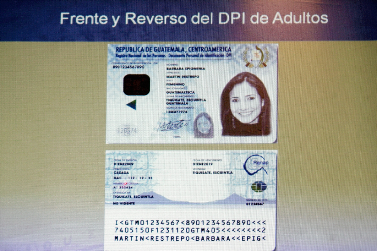 El DPI podrá ser solicitad en el extranjero a un valor de US$15. (Foto Prensa Libre: Hemeroteca PL)