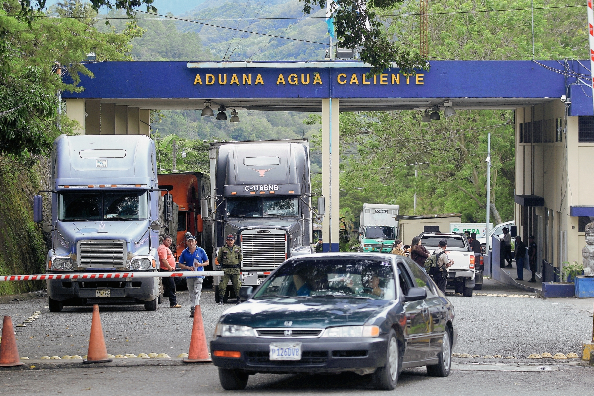 La unión aduanera creará crecimiento económico y ventajas económicas para Guatemala y Honduras.(Foto Prensa Libre:Edwin Bercián)