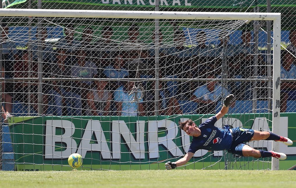 El portero Nicholas Hagen hará una pruebas de diez días en el mexicano Pachuca. (Foto Prensa Libre: Francisco Sánchez).