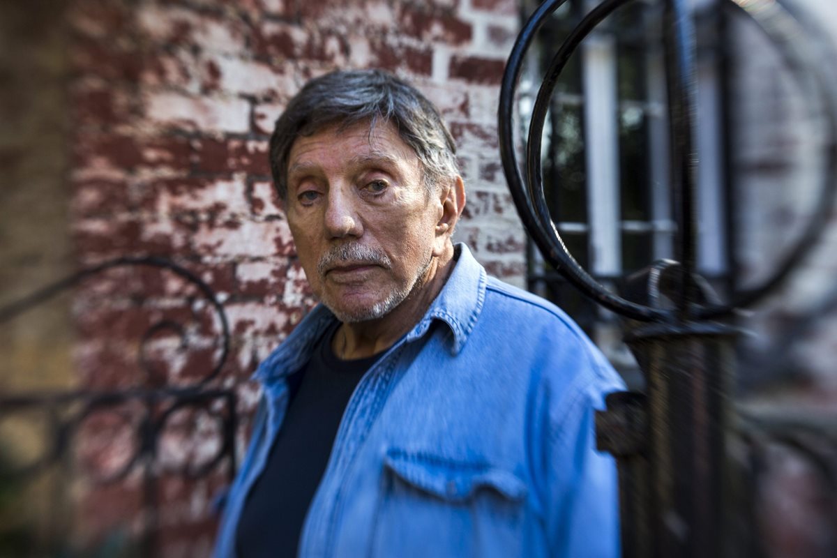 El escritor William Peter Blatty se dio a conocer por la historia de terror El Exorcista, pero también escribió comedias. (Foto Prensa Libre: EFE)