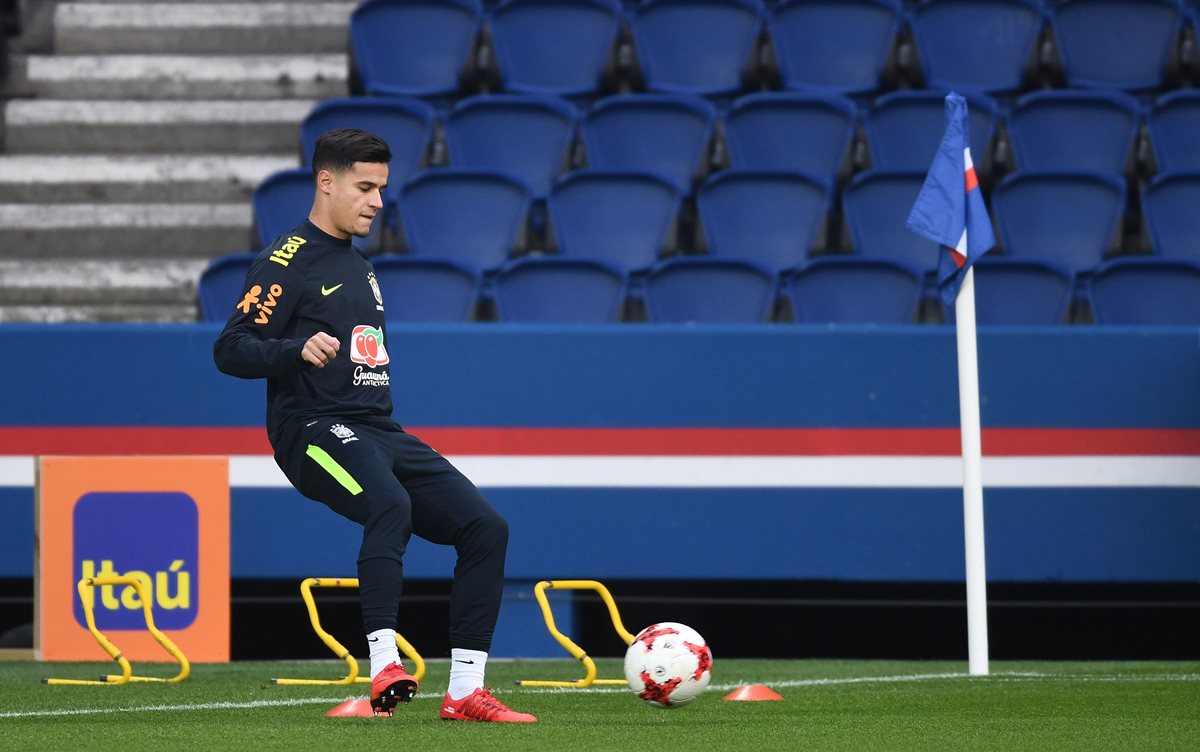 Coutinho es uno de los jugadores más talentosos y desequilibrantes del combinado dirigido por Tité. (Foto Prensa Libre: AFP)