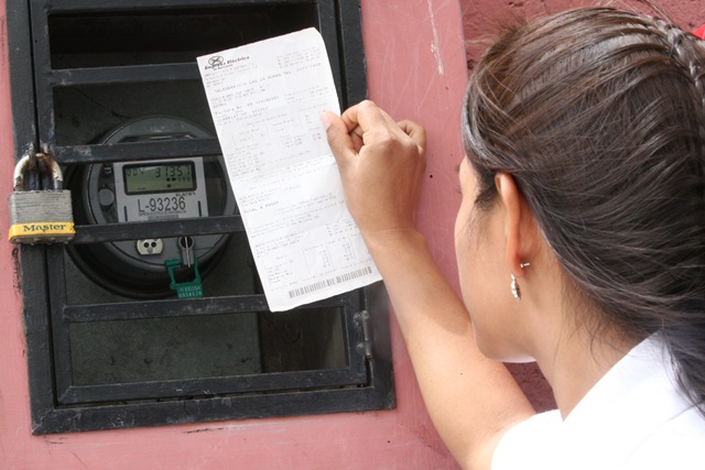 Carlos Mario Ortíz Much y Jhonatan Gustavo Palacios Pérez fueron hallados culpables de haber robado contadores de energía eléctrica. (Foto Prensa Libre: Hemeroteca)