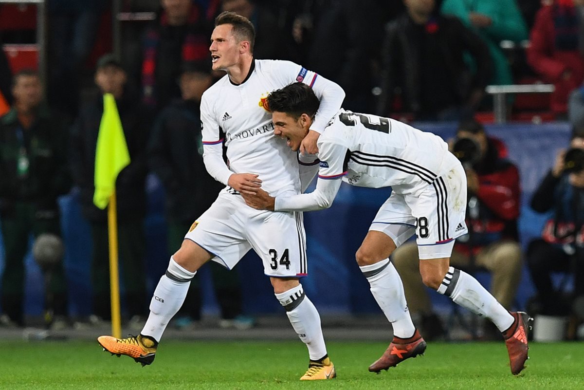 El Basel fue superior al CSKA Moscú, el cuadro suizo le ganó de visita 2-0 al equipo moscovita. (Foto Prensa Libre: AFP)