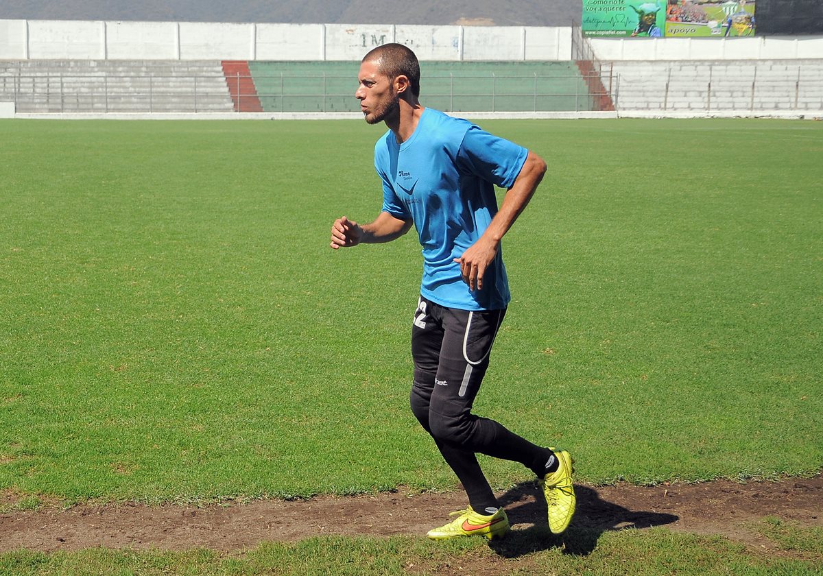 José Rodríguez podría ser titular contra Malacateco. (Foto Prensa Libre: Carlos Vicente)