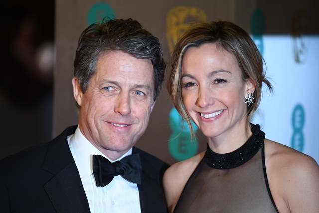 Hugh Grant y Anna Eberstein contraerán nupcias a finales de mayo. (Foto Prensa Libre: AFP)