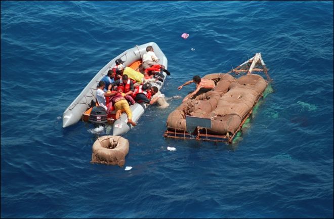 Los balseros que llegaban a tierra podían permanecer en Estados Unidos. (AFP)