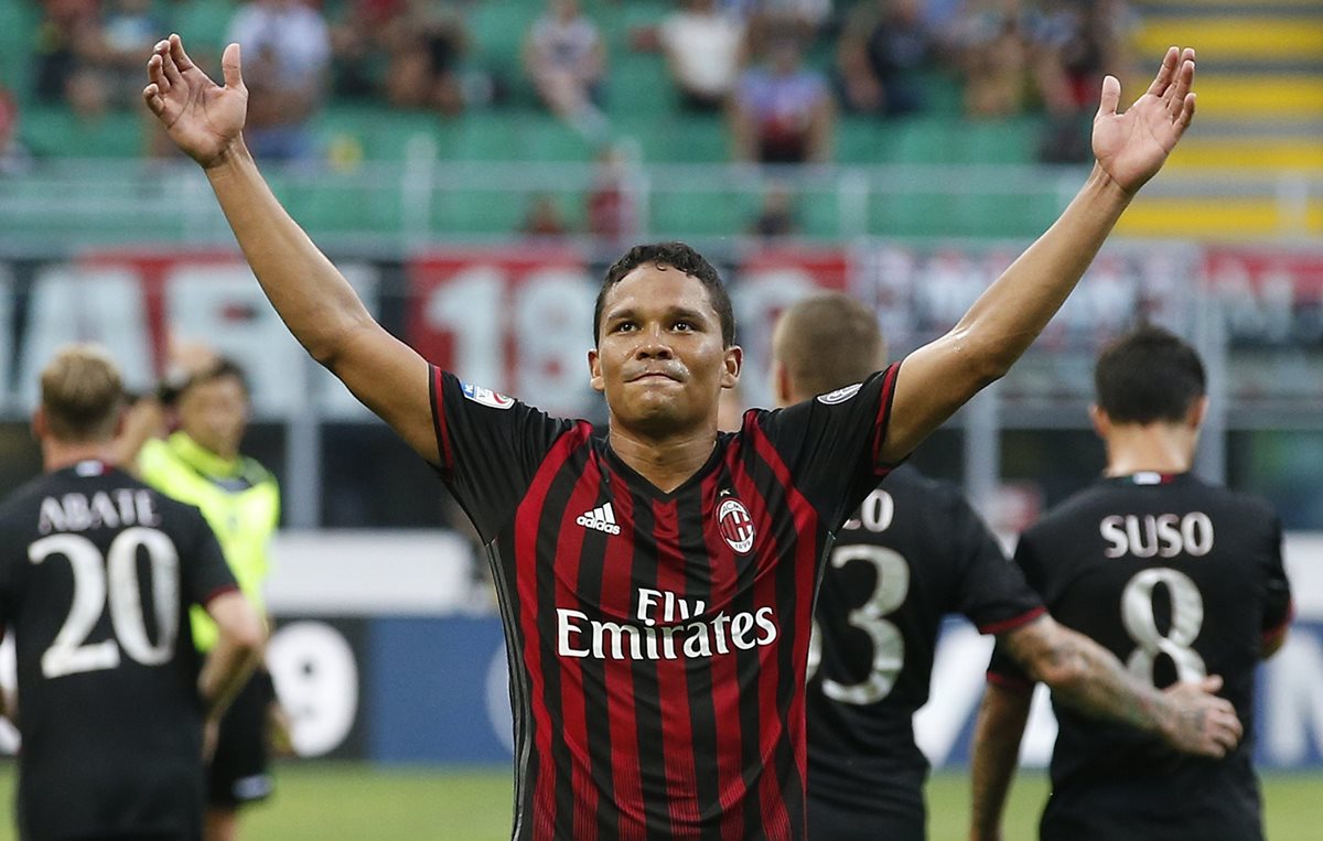 Bacca es uno de los goleadores de la Serie A italiana. (Foto Prensa Libre: AP)