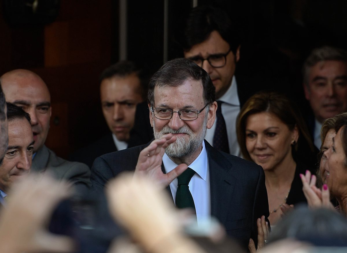 Mariano Rajoy fue el gran superviviente de la política española, gracias a su temple y su habilísimo manejo de los tiempos. (Foto Prensa Libre: AFP)