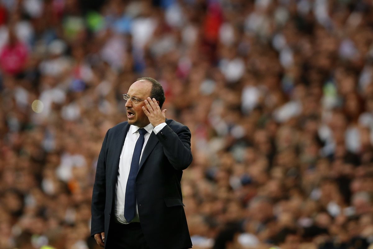 Rafa Benítez se pronunció al finalizar el partido frente al Málaga. (Foto Prensa Libre: AP)