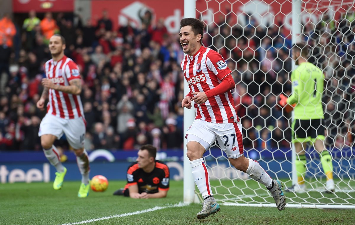 Stoke City derrotó 2-0 al Manchester United, en el tradicional Boxing Day. (Foto Prensa Libre: AFP).