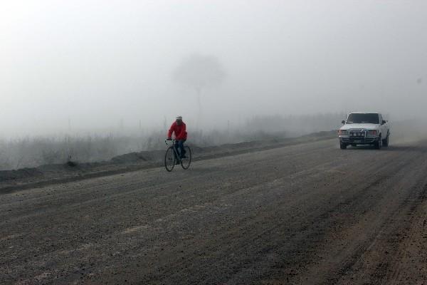 El frío  ha causado intensa neblina en las rutas del occidente, por lo que se pide precaución a  pilotos.