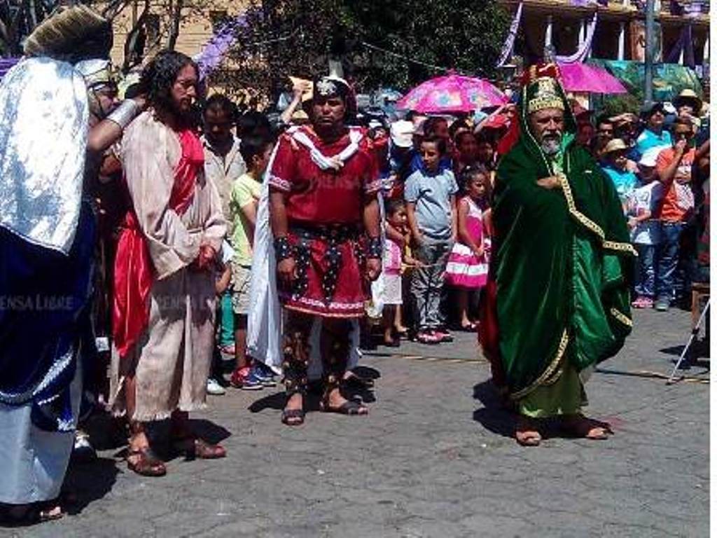 Escena de la Pasión de Cristo en Chiantla, Huehuetenango. (Foto Prensa Libre: Mike Castillo).