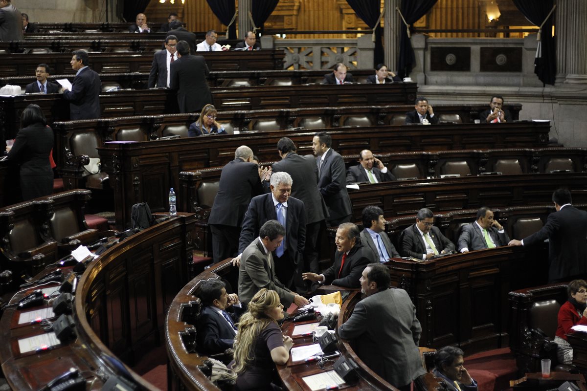 Diputados aprobaron reformas a la Ley de Contrataciones del Estado, con las que se busca transaparentar las adquisiciones. (Foto Prensa Libre: Hemeroteca PL)