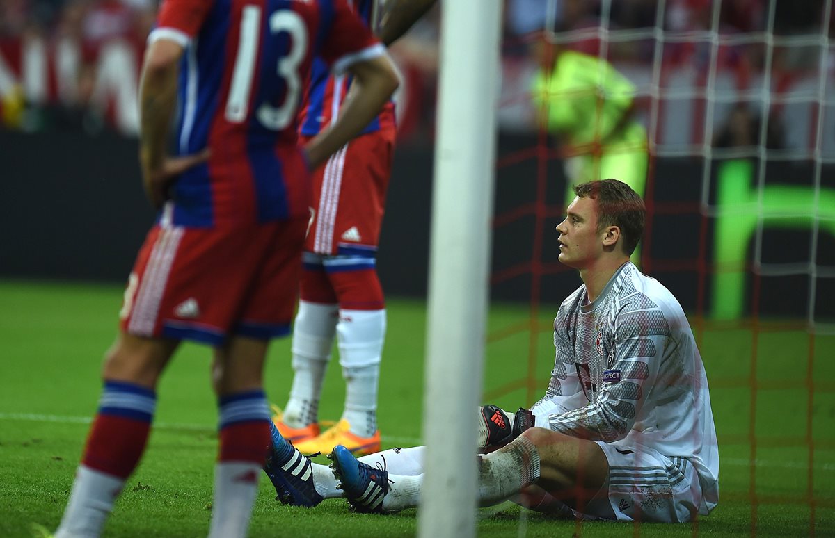 El guardameta del Bayern Múnich y la selección de Alemania trabaja a toda marcha para jugar el Mundial de Rusia 2018. (Foto Prensa Libre: AFP)