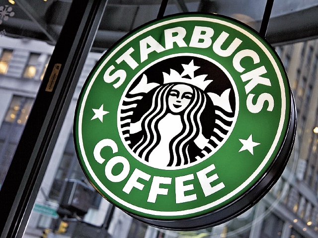 Una de las cadenas más impactadas ha sido Starbucks, la cual fue boicoteada por cliente quienes pedían no comprar productos de la marca.