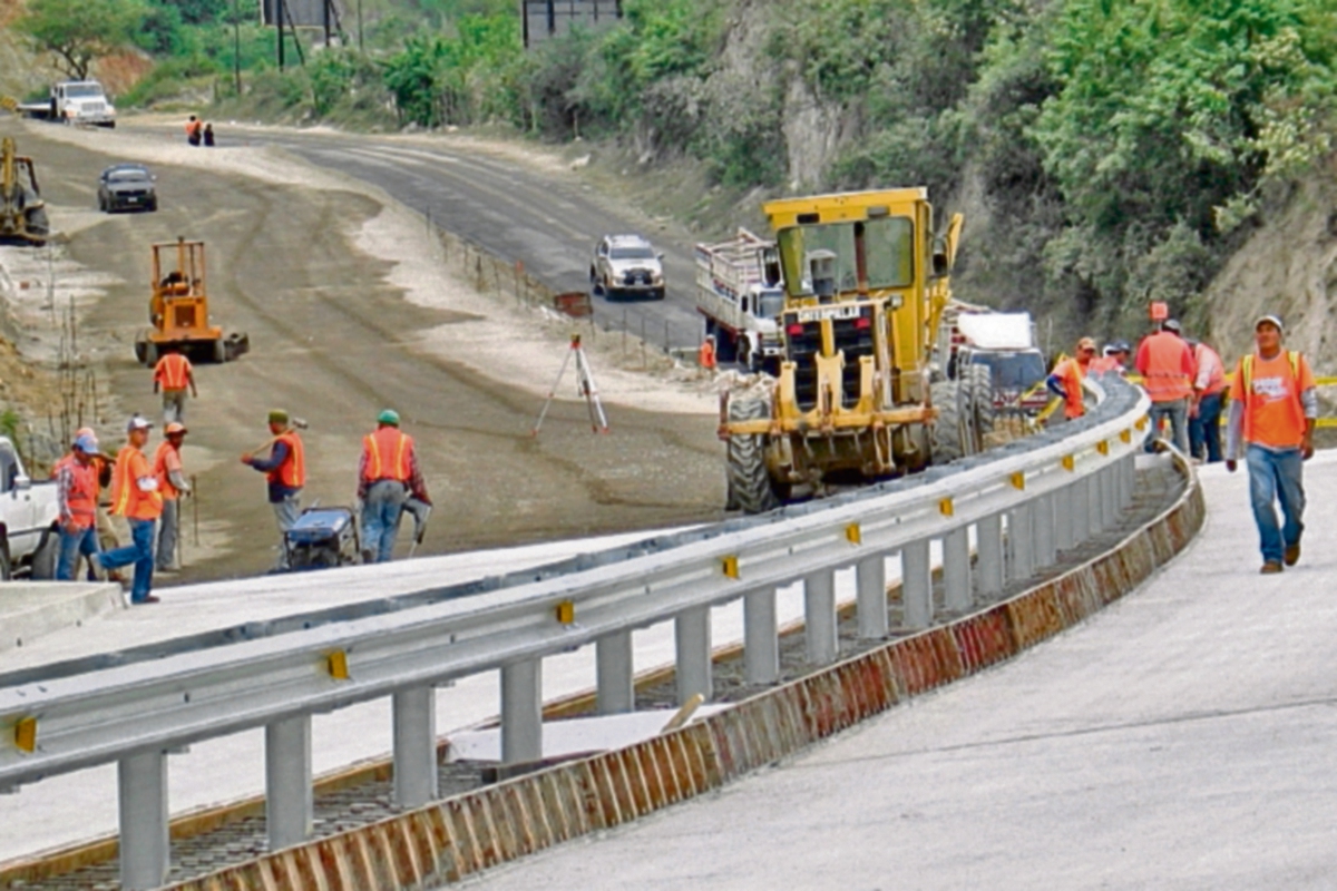 La construcción reporta expectativas positivas para contratación este año. (Foto Prensa Libre: Carlos Sebastian)