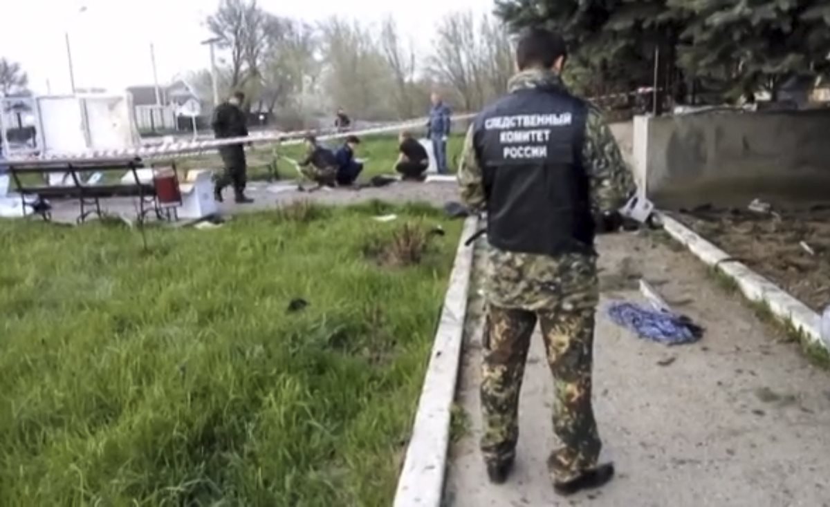 Tres terroristas suicidas se hicieron estallar frente a una comisaría en un pueblo de la región de Stavropol, en el Cáucaso ruso. (Foto Prensa Libre: AP).