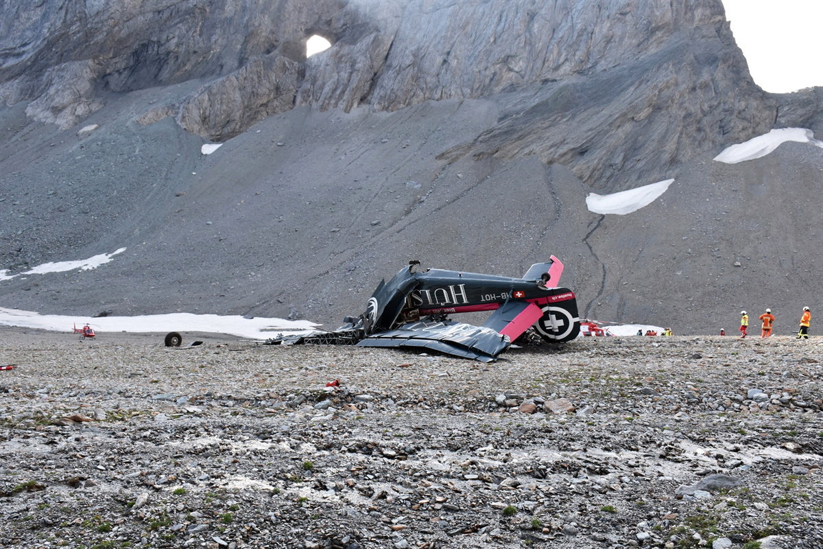 No hay sobrevivientes del fatal accidente en Alpes suizos. (Foto Prensa Libre: EFE)