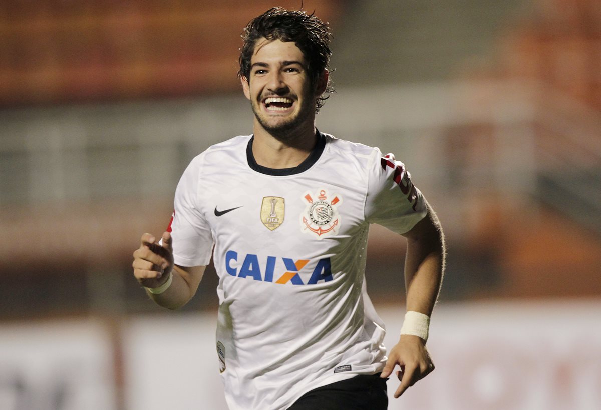 Pato se encuentra muy emocionado por vivir una nueva experiencia en el futbol chino. (Foto Prensa Libre: AP)