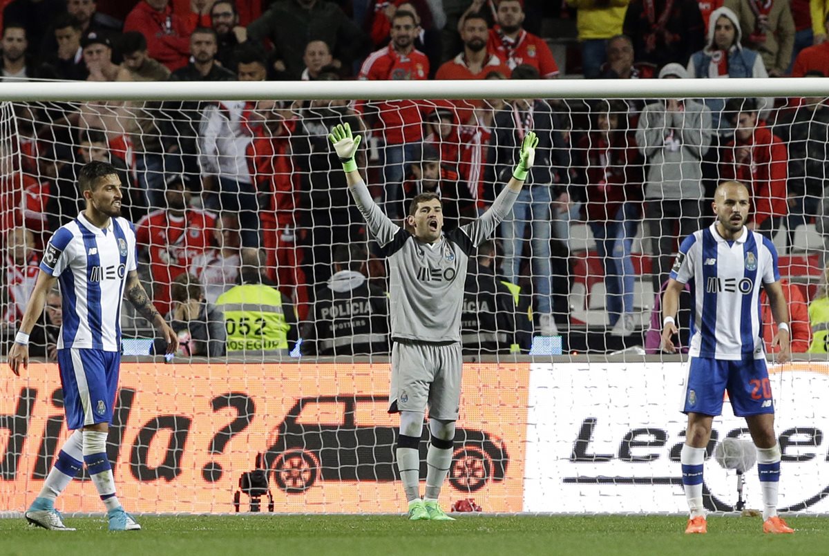 Iker Casillas sigue siendo figura clave para el Oporto. (Foto Prensa Libre: AP)