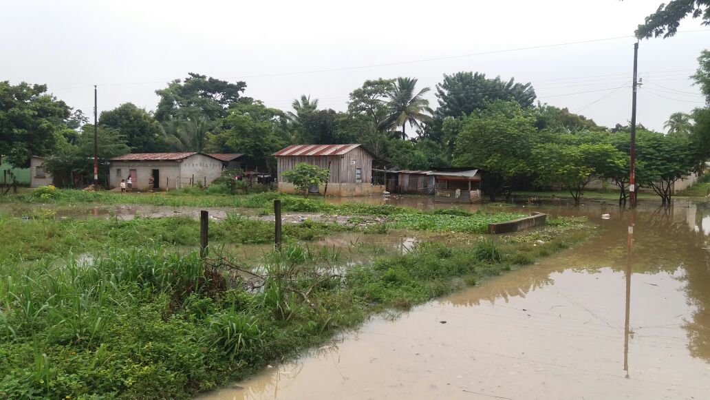 La zona 1 de Sayaxché, Petén, fue la más afectada por las lluvias. (Foto Prensa Libre: Rigoberto Escobar)