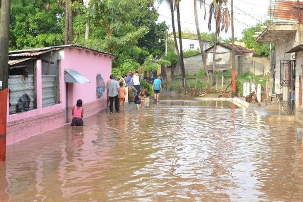 Viviendas dañadas por  lluvia  en Estanzuela, Zacapa.