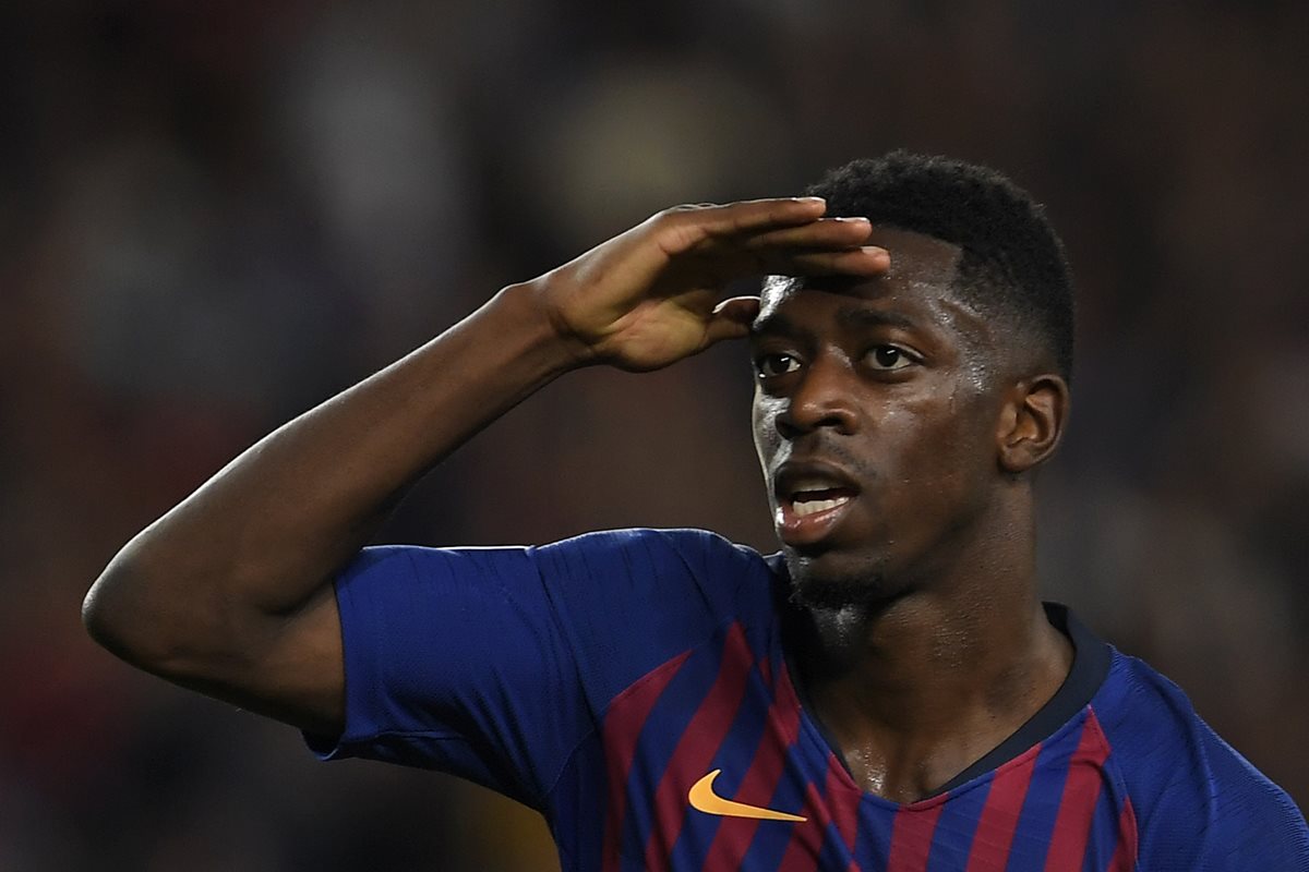 Ousmane Dembèlè anotó un golazo en el juego contra el PSV. (Foto Prensa Libre: AFP)