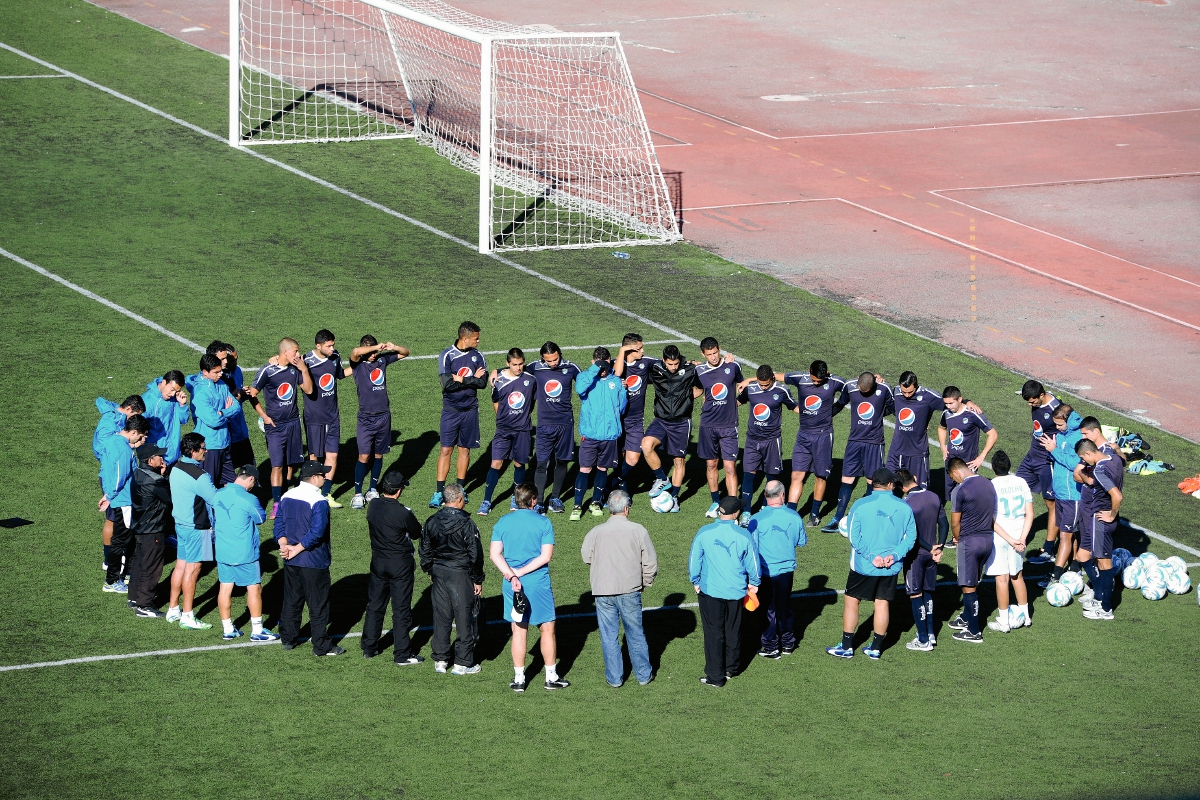 Comunicaciones necesita los tres puntos ante la U para tratar de regresar a la cima del torneo. (Foto Prensa Libre:Francisco Sánchez)