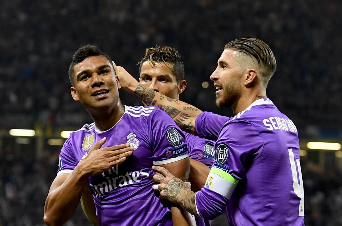 Casemiro celebra después de haber marcado el 2-1 provisional contra la Juventus.