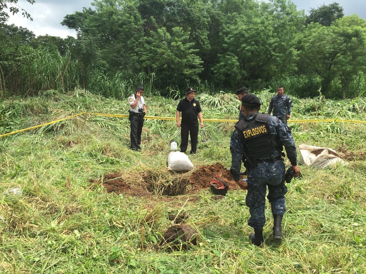 En el Polígono de la Cuarta Brigada Militar, se dinamitan 46 minas Claymore.(Foto Prensa Libre: Mindef)