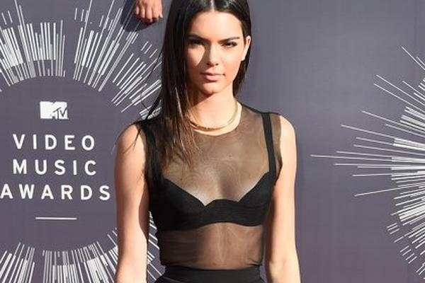 La hermana menor de Kim Kardashian ha brillado con luz propia en el modelaje. (Foto Prensa Libre: Archivo)
