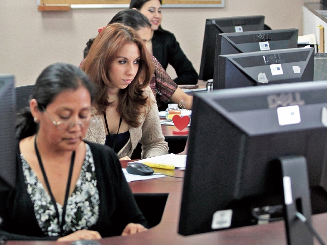 El leasing más común es el de equipo de cómputo y compra de vehículos. (Foto Prensa Libre: Hemeroteca PL)