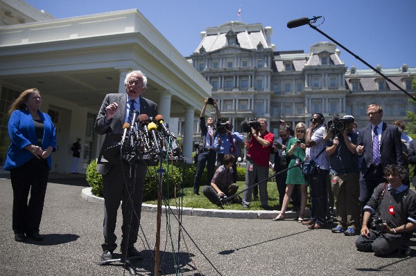 Bernie Sanders dijo que luchara para evitar que Trump gane las elecciones.(AFP).