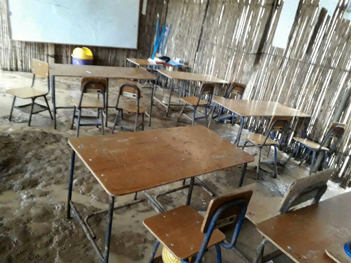 La Escuela Rural Mixta Santa Mónica se halla a 14 kilómetros del centro de Santa María Cahabón. (Foto Prensa Libre: Eduardo Sam)