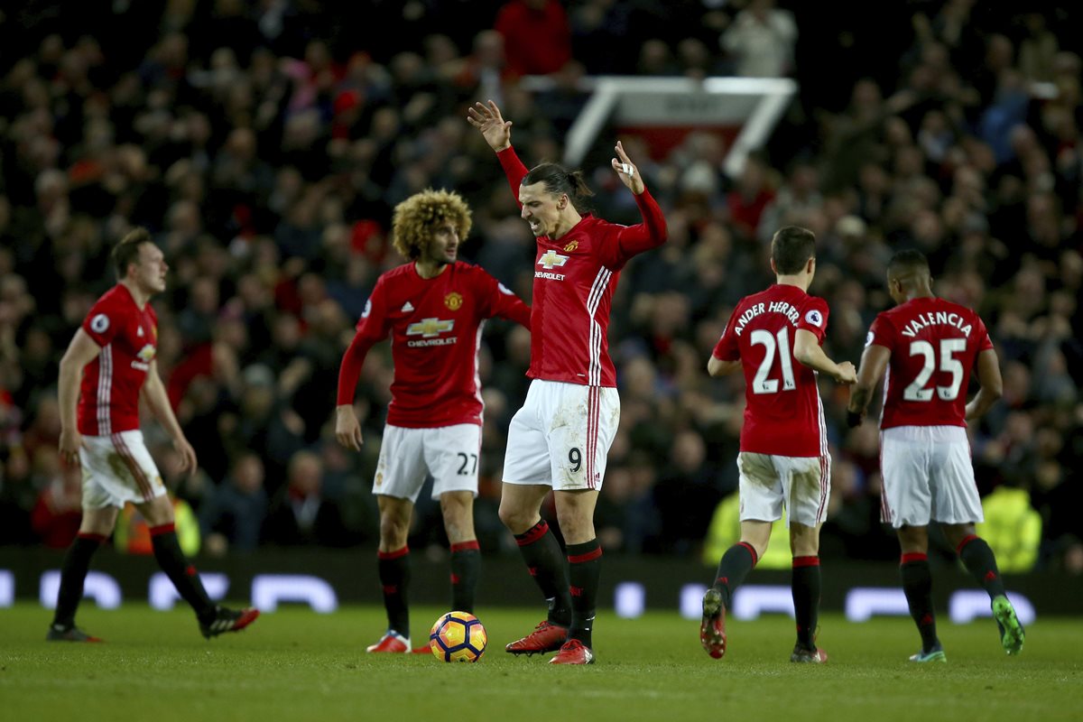 El Manchester United se convirtió en el equipo más rico del mundo. (Foto Prensa Libre: AP).