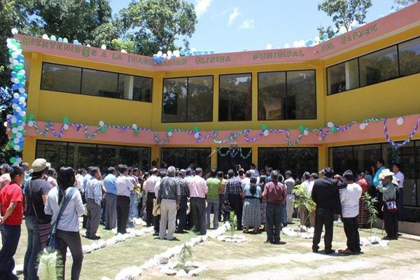 Hospital de San Juan La Laguna, Sololá. (Foto Prensa Libre: Ángel Julajuj)