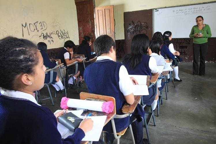 Mineduc dice que cambio en malla curricular busca un aprendizaje integral. (Foto: Hemeroteca PL)