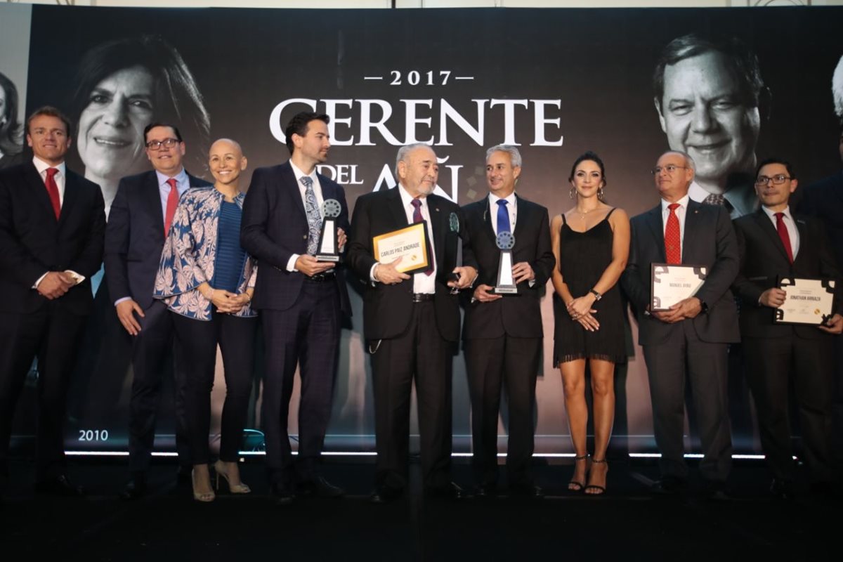 El principal galardón lo obtuvo el empresario Carlos Paiz Andrade, pero otros gerentes también fueron premiados en otras categorías. (Foto Prensa Libre: Paulo Raquec)