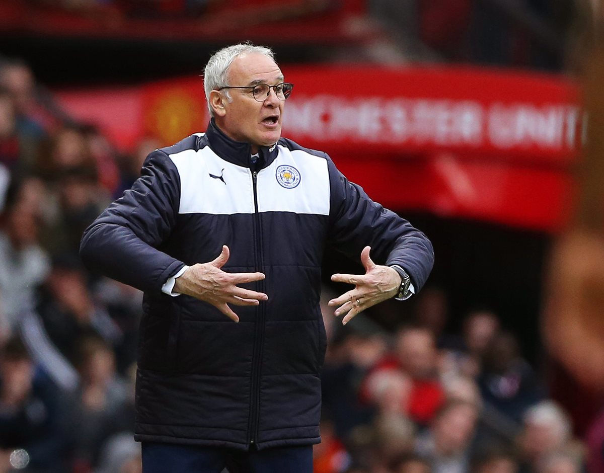 Claudio Ranieri, técnico del Leicester, aseguró que no fichará a grandes jugadores para la próxima temporada. (Foto Prensa Libre: EFE).