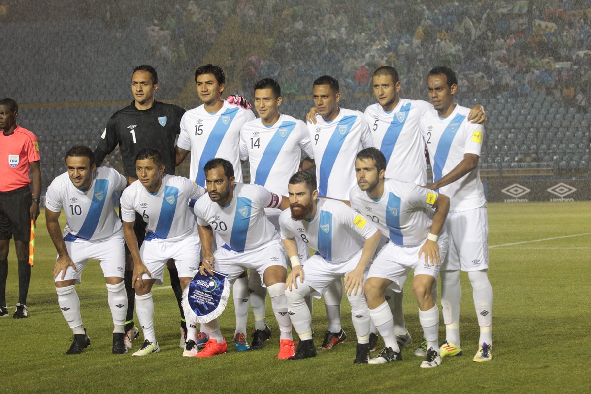 La Selección Nacional, que quedó eliminada en su camino a Rusia 2018. (Foto Prensa Libre: Norvin Mendoza)