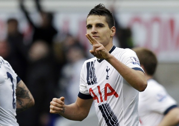 Erik Lamela no podrá disputar el resto de la temporada. (Foto Prensa Libre: AP)