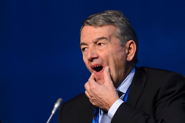 Wolfgang Niersbach es investigado por la designación del Mundial 2006.